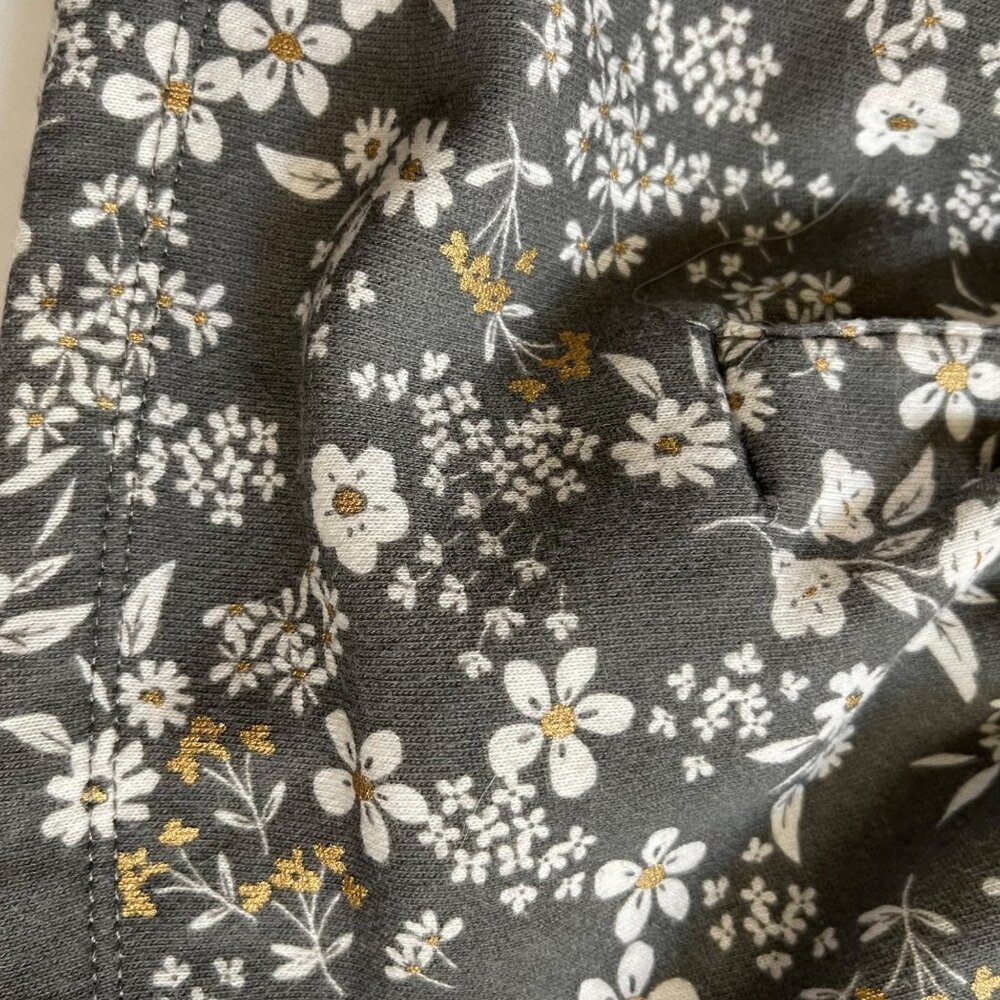 Carters 3M Baby Girl Floral Long Sleeve Dress Gray & White With Ruffles - Picture 2 of 6